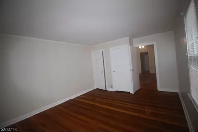 46 Navajo Ave, Parsippany, NJ 07034 - Photo 10