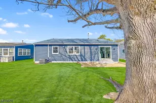 3 Pembroke Ln, Berkeley Township, NJ 08757 - Photo 32