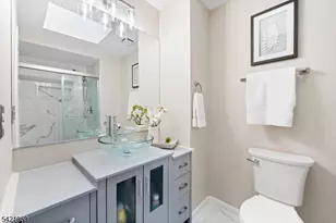 16 Ditmars Cir, Hillsborough Township, NJ 08844 - Photo 20