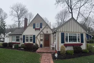 11 Oak Pkwy, Sparta Township, NJ 07871 - Photo 2
