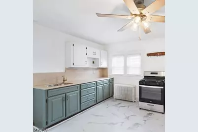 548 Bridgewater Ave, Bridgewater, NJ 08807 - Photo 6