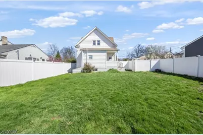 548 Bridgewater Ave, Bridgewater, NJ 08807 - Photo 30