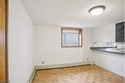 17 Emma Pl, Clifton, NJ 07013 - Photo 10