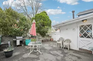 17 Emma Pl, Clifton, NJ 07013 - Photo 20