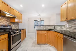 218 Sheffield Ct, Denville, NJ 07834 - Photo 14