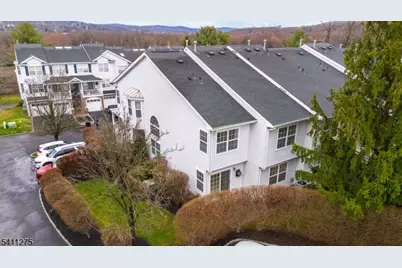 218 Sheffield Ct, Denville, NJ 07834 - Photo 4