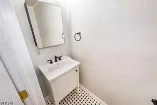 218 Sheffield Ct, Denville, NJ 07834 - Photo 16