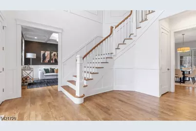 7 Woodcrest Rd, Florham Park, NJ 07932 - Photo 2