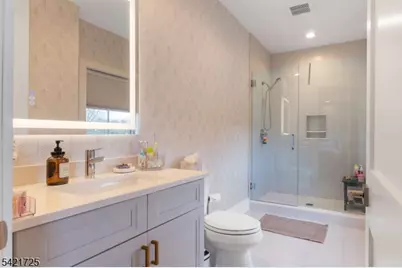 7 Woodcrest Rd, Florham Park, NJ 07932 - Photo 26