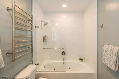 523 Trinity Pl, Westfield Town, NJ 07090 - Photo 24