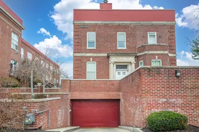 523 Trinity Pl, Westfield Town, NJ 07090 - Photo 32