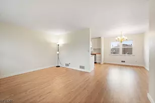 37 Louise Dr, Manville, NJ 08835 - Photo 10