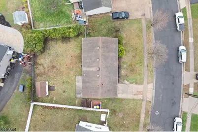 37 Louise Dr, Manville, NJ 08835 - Photo 6