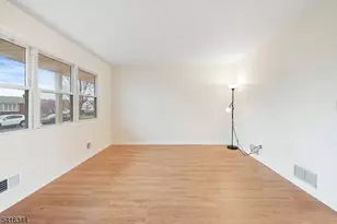 37 Louise Dr, Manville, NJ 08835 - Photo 8