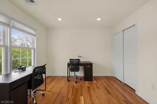 47 Harvey Ct, Clark Township, NJ 07066 - Photo 18