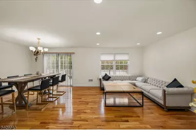 47 Harvey Ct, Clark Township, NJ 07066 - Photo 8