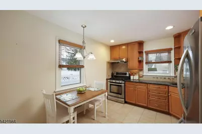 2108 Princeton Ave, Scotch Plains Township, NJ 07076 - Photo 10