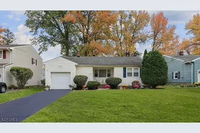 2108 Princeton Ave, Scotch Plains Township, NJ 07076 - Photo 2