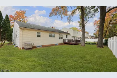 2108 Princeton Ave, Scotch Plains Township, NJ 07076 - Photo 28