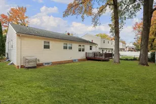 2108 Princeton Ave, Scotch Plains Township, NJ 07076 - Photo 28