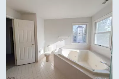 40 Glen Eagles Rd, Washington Township, NJ 07882 - Photo 6