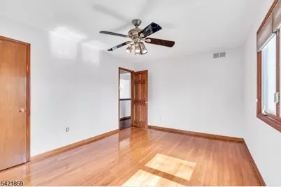 15 Conard Ct, Hillsborough Township, NJ 08844 - Photo 30