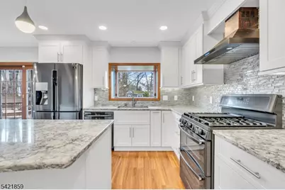 15 Conard Ct, Hillsborough Township, NJ 08844 - Photo 18