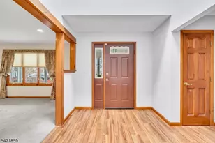 15 Conard Ct, Hillsborough Township, NJ 08844 - Photo 4