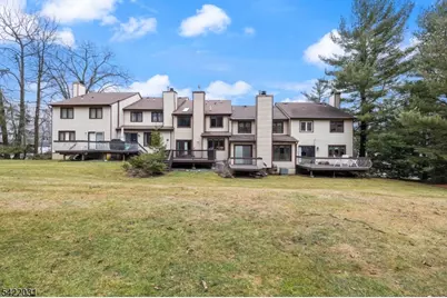 33 Stockton Ct, Parsippany, NJ 07950 - Photo 32