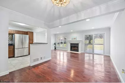 33 Stockton Ct, Parsippany, NJ 07950 - Photo 10