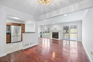 33 Stockton Ct, Parsippany, NJ 07950 - Photo 10