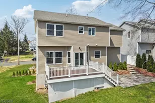 2 Calumet Ave, Parsippany, NJ 07034 - Photo 36