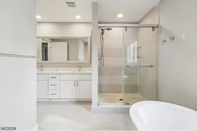 2 Calumet Ave, Parsippany, NJ 07034 - Photo 28