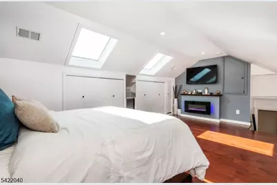 24 Lennon Pl, Clifton, NJ 07013 - Photo 14