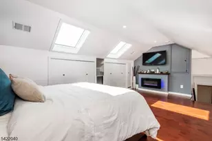 24 Lennon Pl, Clifton, NJ 07013 - Photo 14