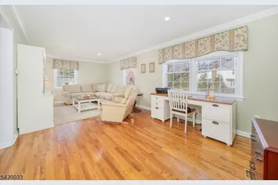 297 Elkwood Ave, New Providence, NJ 07974 - Photo 16