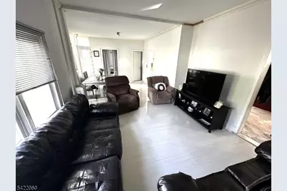 126 Bartholdi Ave, Butler, NJ 07405 - Photo 10