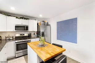 60 Searing St, Dover, NJ 07801 - Photo 4