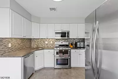 25 Flintlock Ter, Rockaway Township, NJ 07866 - Photo 10