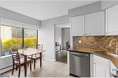 25 Flintlock Ter, Rockaway Township, NJ 07866 - Photo 8