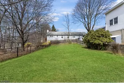 537 Rogers Dr, Roxbury Township, NJ 07850 - Photo 32