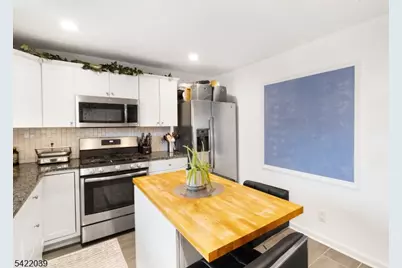 60 Searing St, Dover, NJ 07801 - Photo 6