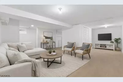 39 Hurden St, Hillside, NJ 07205 - Photo 16