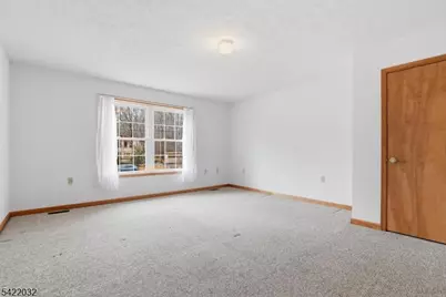 7225 Winnebago Dr, Pennsylvania, NJ 18347 - Photo 6