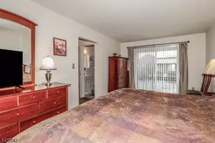 498 Auten Rd 2D, Hillsborough Township, NJ 08844 - Photo 22