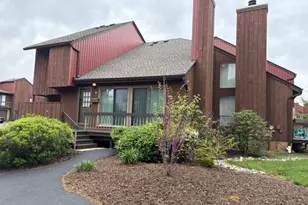 498 Auten Rd 2D, Hillsborough Township, NJ 08844 - Photo 2
