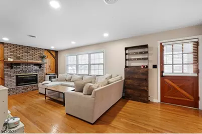 719 Brooklyn Ave, Raritan, NJ 08869 - Photo 6