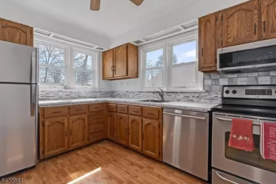 106 Dupont Ave, Hopatcong, NJ 07843 - Photo 6