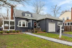 314 Carteret Terrace, City Of Orange Twp., NJ 07050 - Photo 38