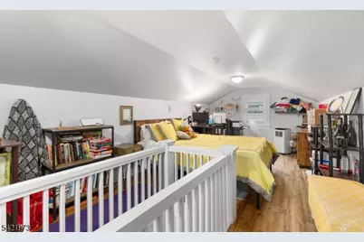 38 Hinsdale Pl, Newark, NJ 07104 - Photo 20